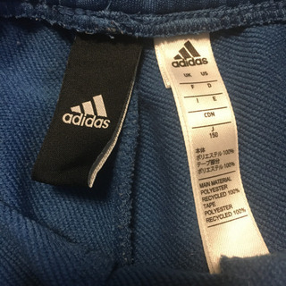 adidas ハーフパンツ　150の画像