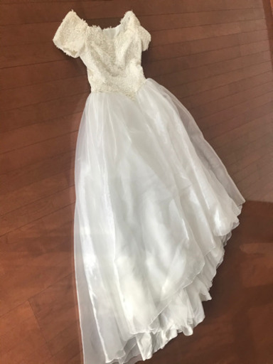 ウエディングドレス