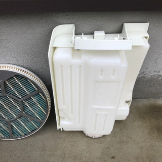 空気清浄機　SHARP KC-Z45-W 中古　在庫1点のみ　即購入オッケーの画像