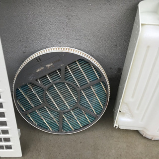 空気清浄機　SHARP KC-Z45-W 中古　在庫1点のみ　即購入オッケーの画像