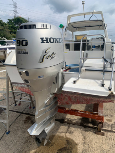 ニッサンBF650 ホンダ船外機90馬力