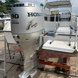 ニッサンBF650 ホンダ船外機90馬力の画像