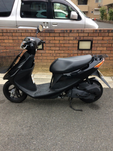 まだ新しいスズキアドレスリアB O Xつけます。