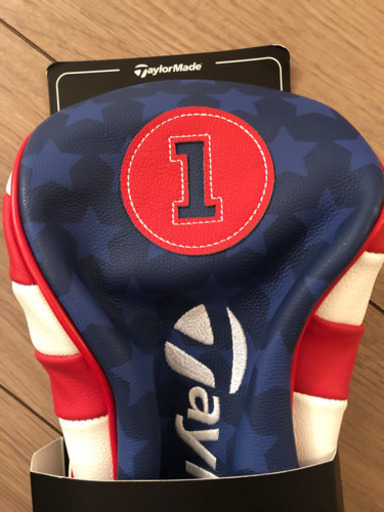 テーラーメイド　海外モデル　ドライバーヘッドカバー