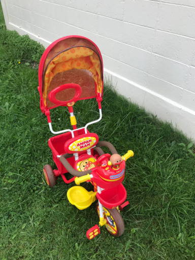 【美品】アンパンマン 三輪車 メロディ ステップ付