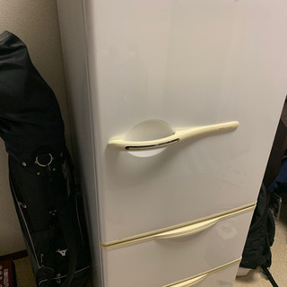 冷蔵庫　　引き取り料3000円差し上げます。の画像