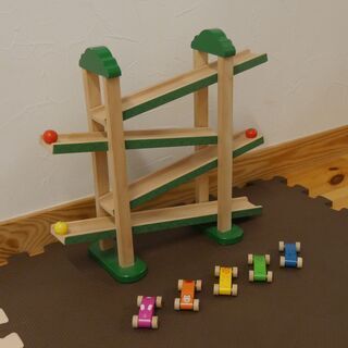 赤ちゃんの知育にどうぞ！　エド・インター 【森の運動会】の画像