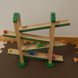 赤ちゃんの知育にどうぞ！　エド・インター 【森の運動会】の画像