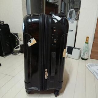 スーツケース(黒)の画像