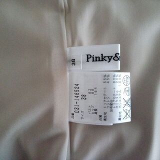 【Pinky&Dianne】ベージュワンピースの画像