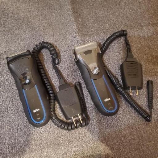 ひげ剃り　BRAUN 2セット
