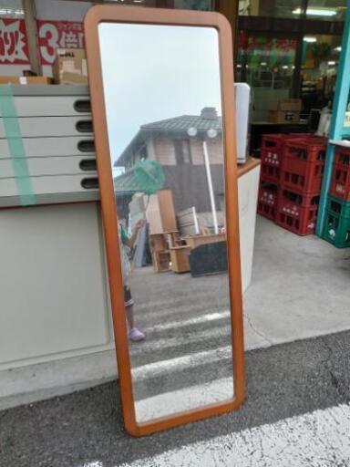 壁掛け姿見　ミラー　鏡