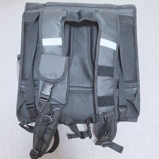 UberEATS カバンの画像