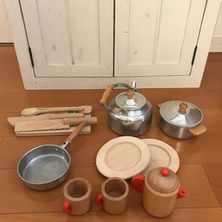 ままごとキッチン　無垢材仕様　の画像