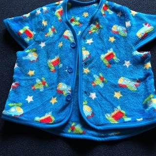 寝巻き　90 ロケット