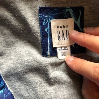 GAP薄手ジャンパー　サイズ80の画像