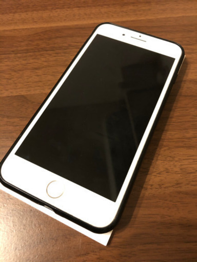 美品　iPhone 8 Plus Silver 256 GB SIMフリー