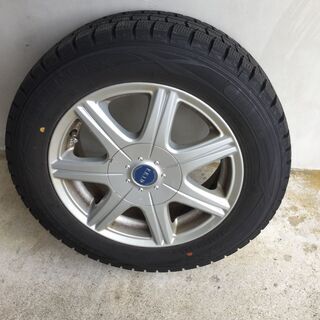 スタッドレスタイヤ175/65R14