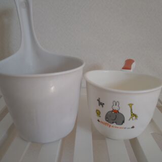 手桶２つ