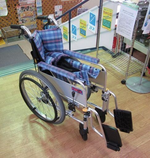 折りたたみ車椅子 自走式 Nick オリジナル強化アルミ7003 車椅子 車いす 車イス 折り畳み 折りたたみ☆ PayPay(ペイペ