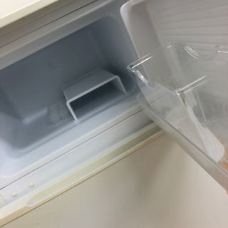 9-267 冷蔵庫　ヤマダ　ノンフロン冷凍冷蔵庫　YRZ-C09B1の画像