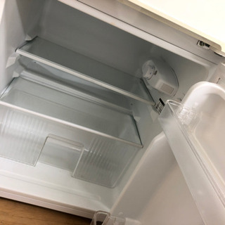 9-267 冷蔵庫　ヤマダ　ノンフロン冷凍冷蔵庫　YRZ-C09B1の画像