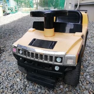 幼児乗り物ハマーの画像