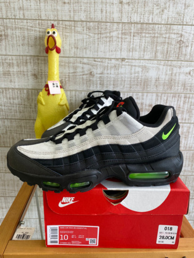 NIKEAIRMAX95ESSENTIALナイキエアマックス95エッセンシャル