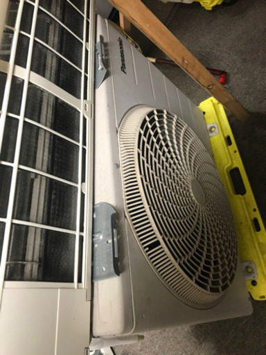 2013年製パナソニック2.2KWエアコン