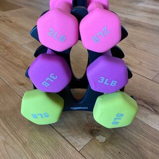 ダンベル　5lb, 3lb, 2lbそれぞれ二個ずつセット、スト...