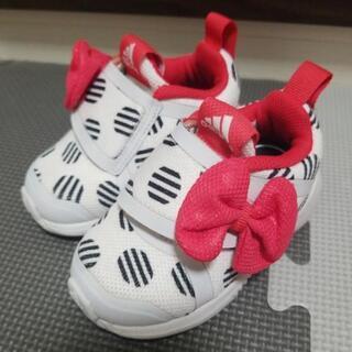 【価格交渉 可】adidasキッズスニーカーの画像