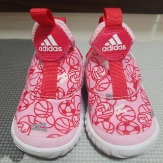 【価格交渉 可】adidasキッズスニーカーの画像