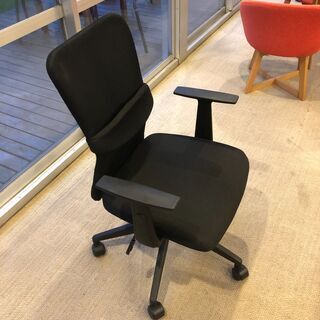 サンワサプライ デスクチェア OAチェア ブラック SNC-NET14ABKの画像