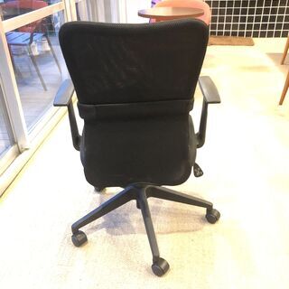 サンワサプライ デスクチェア OAチェア ブラック SNC-NET14ABKの画像