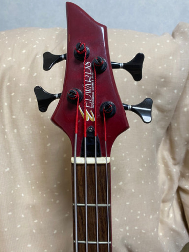 Edwards 【E-T-98FR】Red