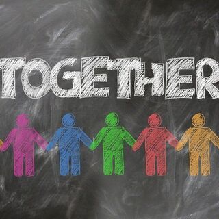 人と繋がるのが楽しい20～30代！いろんな人と繋がって将来を作る...