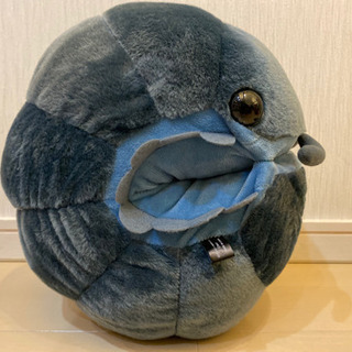 ダンゴムシ　ぬいぐるみ　アミューズメント商品