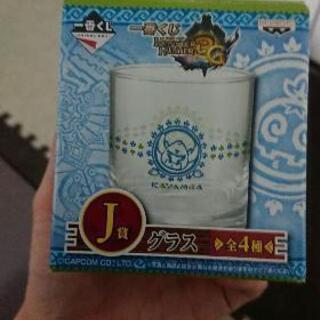 モンスターハンターとワンピースの1番くじコップの画像