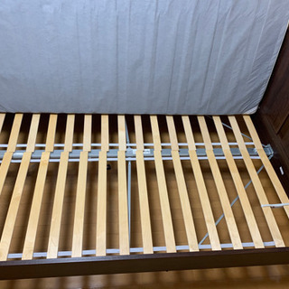[ソンゲサンド]ダブルベッド(値下げました)の画像