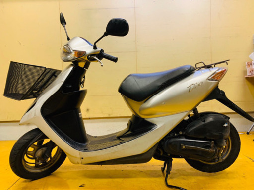 AF56 DIO バッテリー新品　カゴつき★