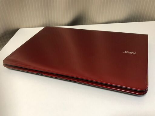 【9月末までの受け渡しができる方2,000円値引きします】【Core i3第三世代・webカメラ搭載】【おしゃれな赤と黒ツートンカラー