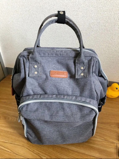 マザーズバッグ マザーズリュック グレー色
