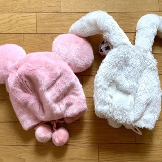 とりに来ていただける方に！ディズニー リゾート 帽子 ２個セット 被りもの ミニー ミッキー うさぎ ぬいぐるみ 耳つき 帽子 ハット かぶりもの ハロウィン 仮装にもの画像