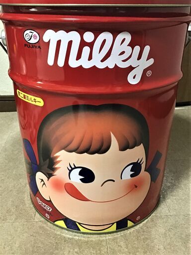 ペコちゃんスツール缶
