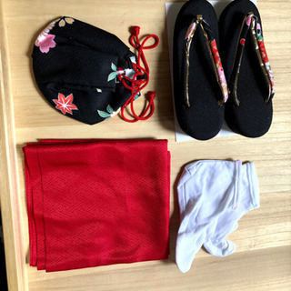 7〜8歳用　着物５点セットの画像