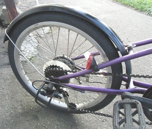 札幌 20インチ 6段変速 自転車 紫 パープル 折り畳みではありません。