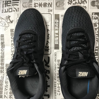 NIKE スニーカー