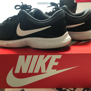 NIKE スニーカーの画像