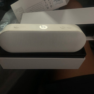 Beats Pill +（white）