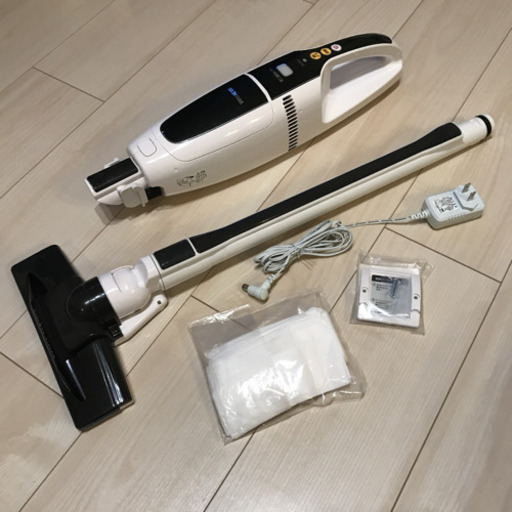 アイリスオーヤマ 掃除機 充電式コードレス　KSC-1300G